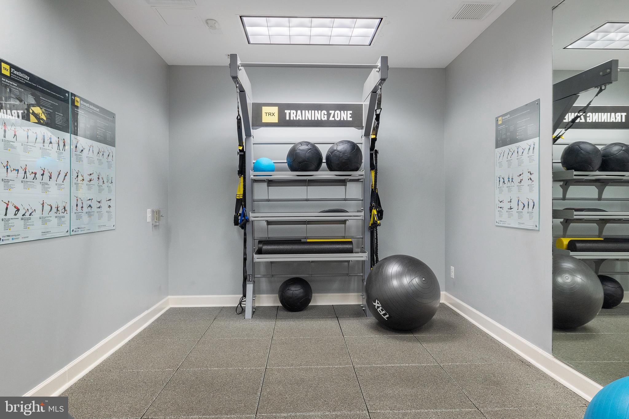 1915 Towne Centre Boulevard, Unit 309 Annapolis, MD 21401 - Photo 16 of 25 a view of livingroom with furniture and natural light