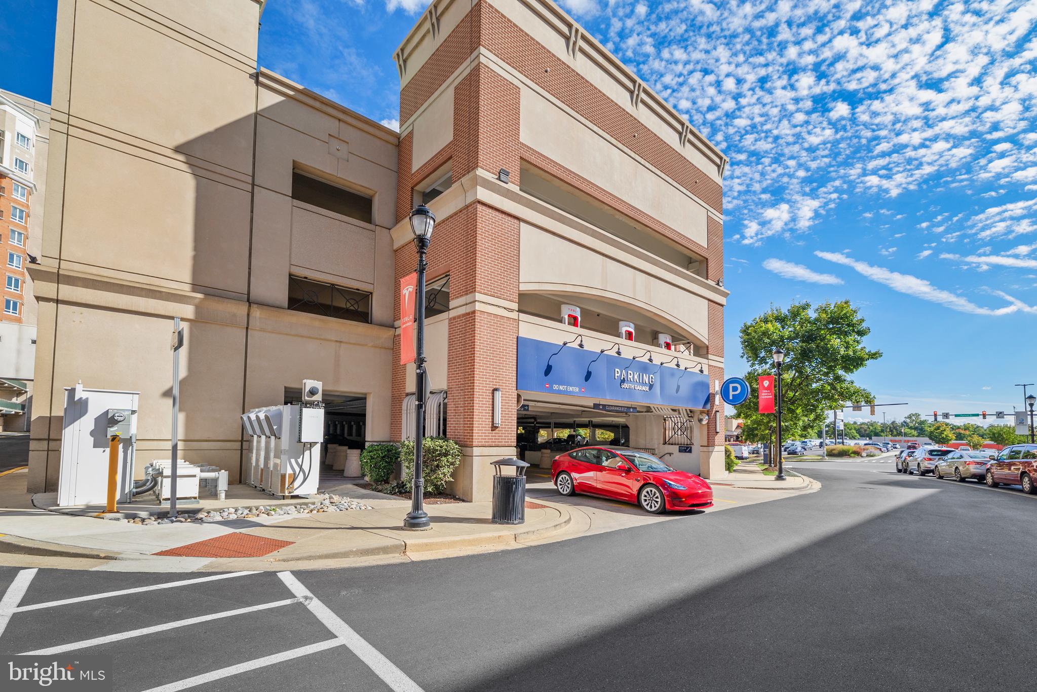 1915 Towne Centre Boulevard, Unit 309 Annapolis, MD 21401 - Photo 21 of 25 a view of a street with cars