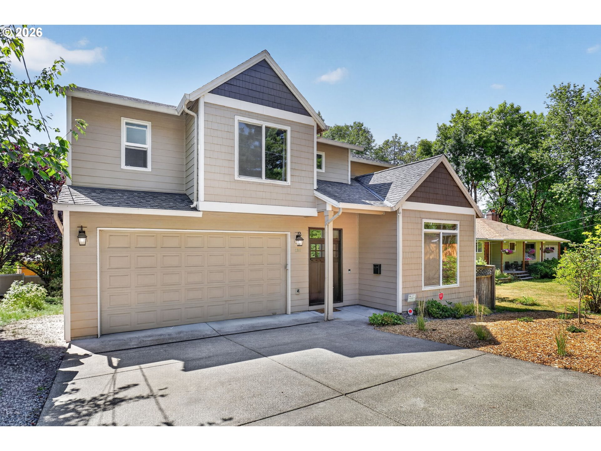 8311 Southwest 43rd Avenue Portland, OR 97219 - Photo 2 of 45