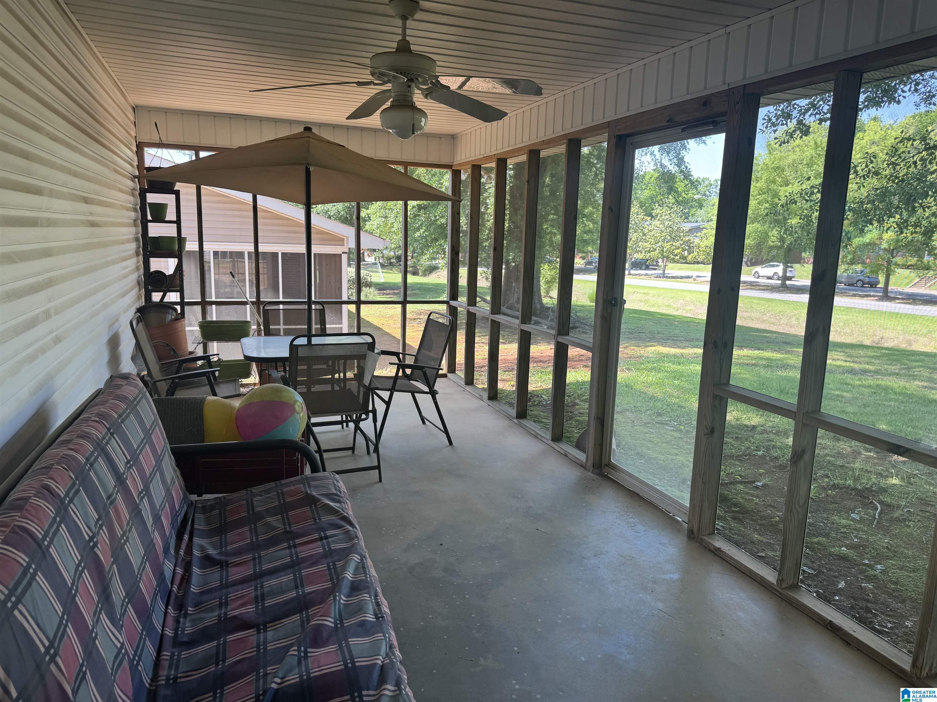 93 Wirans Road Anniston, AL 36205 - Photo 6 of 9