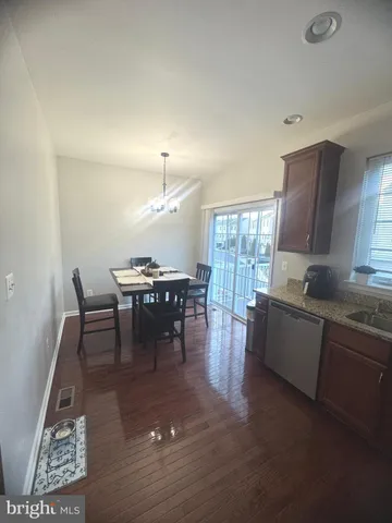 $518,000 | 42880 Pamplin Terrace, Chantilly, VA 20152