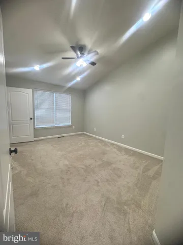 $518,000 | 42880 Pamplin Terrace, Chantilly, VA 20152