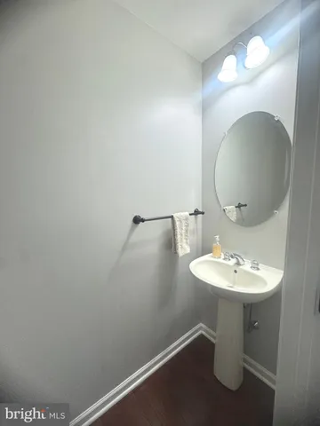 $518,000 | 42880 Pamplin Terrace, Chantilly, VA 20152