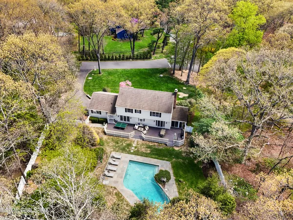 $3,125,000 | 2 Daffodil Lane, Cos Cob, CT 06807