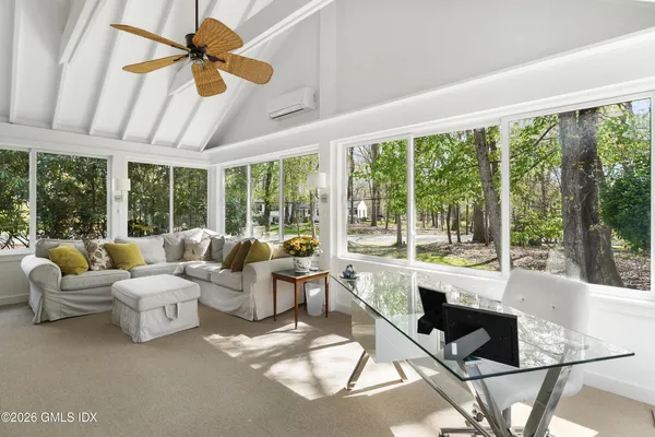 $3,125,000 | 2 Daffodil Lane, Cos Cob, CT 06807