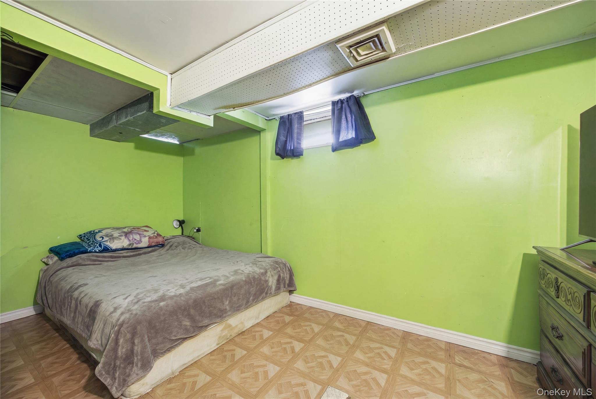 332 Half Mile Road Central Islip, NY 11722 - Photo 21 of 30