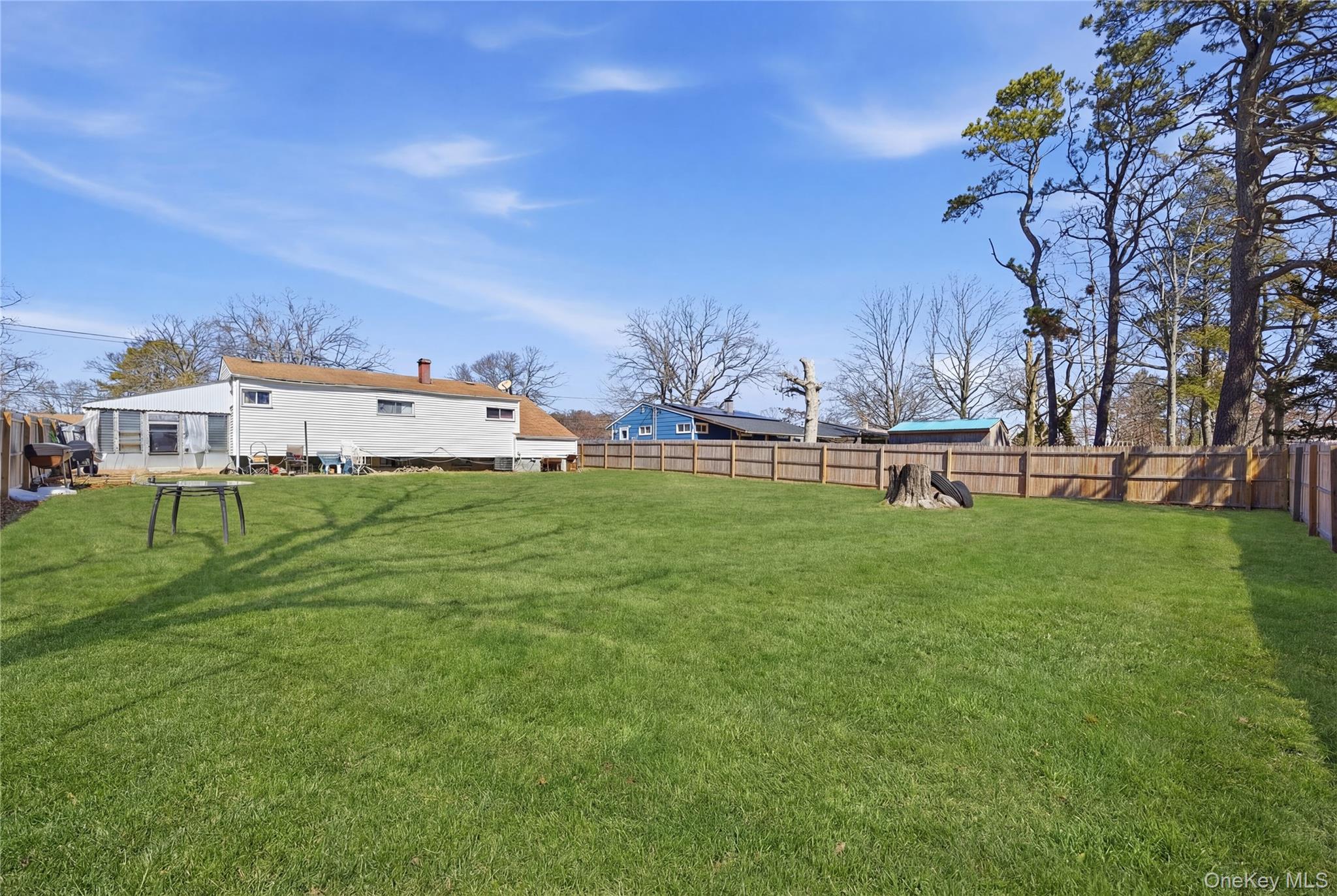 332 Half Mile Road Central Islip, NY 11722 - Photo 28 of 30