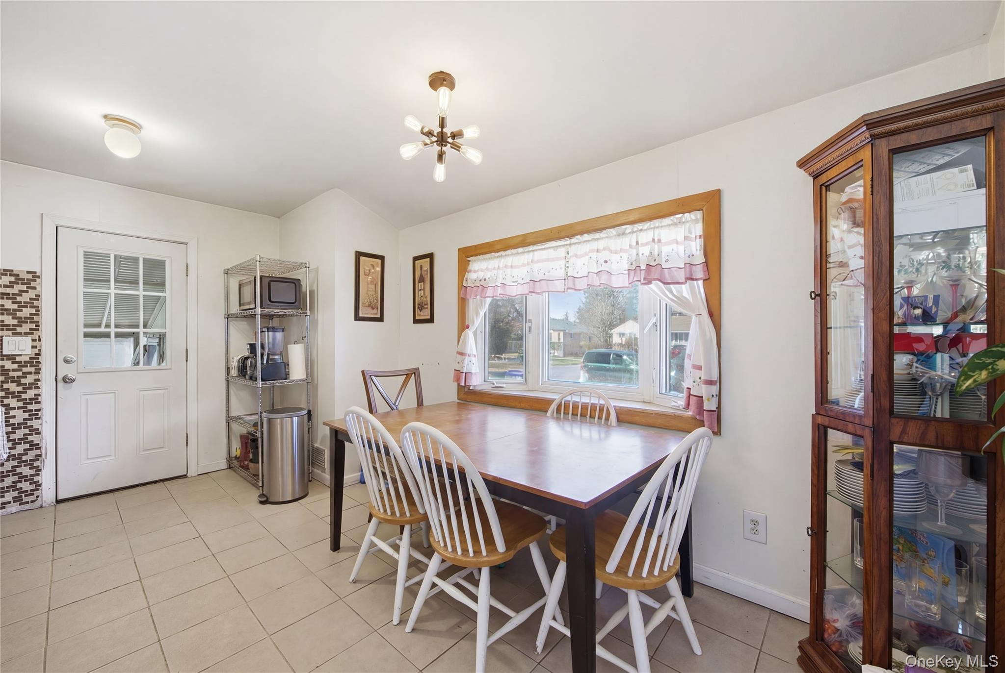 332 Half Mile Road Central Islip, NY 11722 - Photo 10 of 30