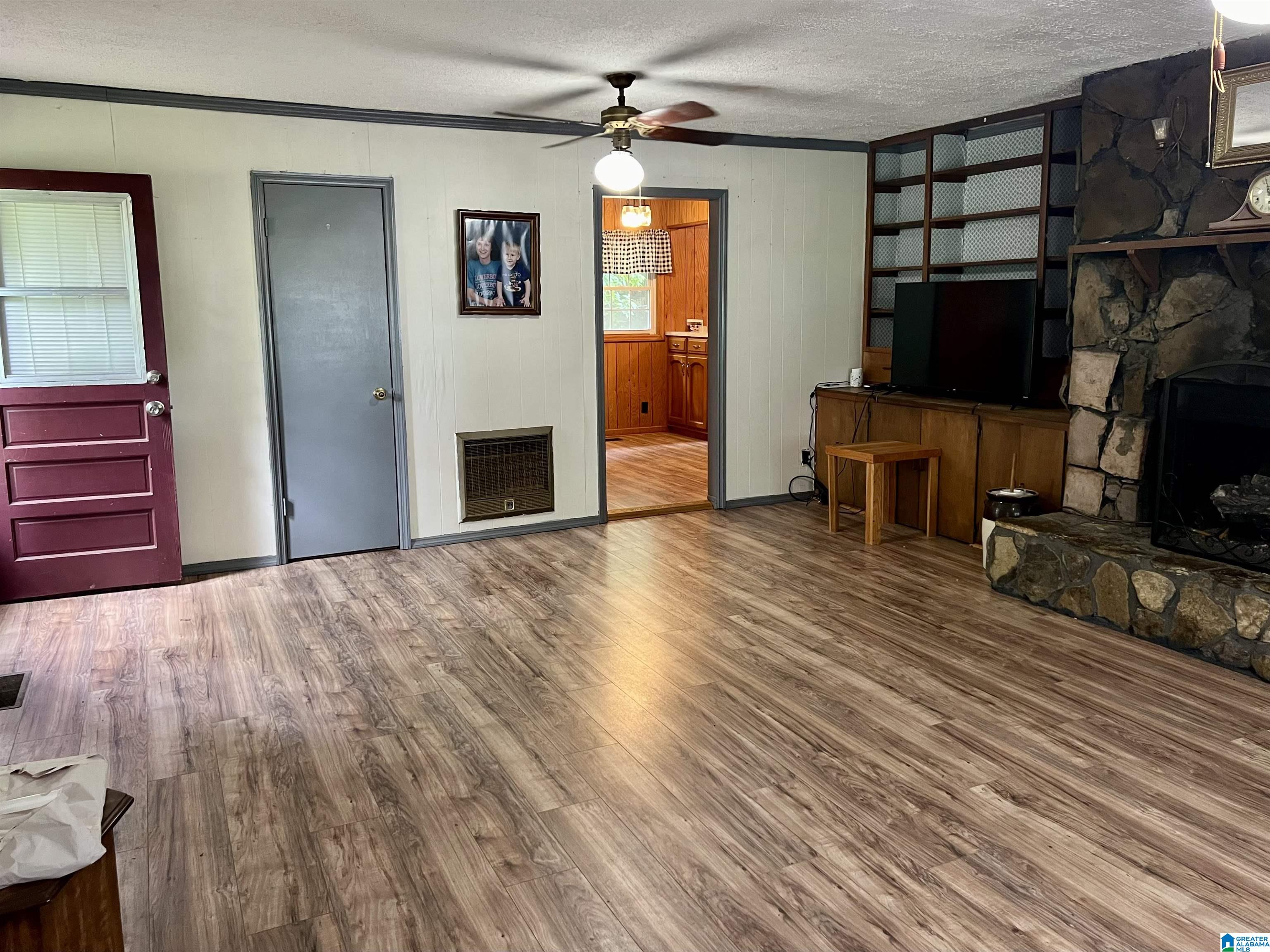 315 Center Point Road Sylacauga, AL 35151 - Photo 5 of 18