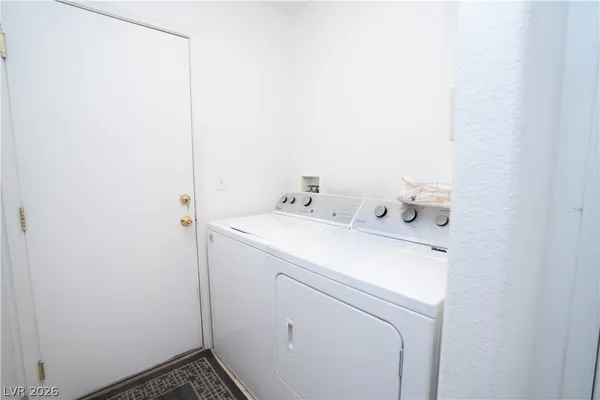$460,000 | 2445 Cash Court, Las Vegas, NV 89156
