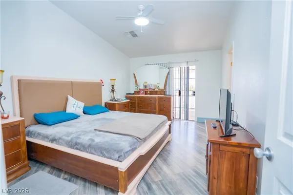 $460,000 | 2445 Cash Court, Las Vegas, NV 89156