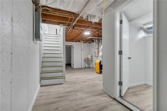 $2,400 | 105 Roosevelt Street, Providence, RI 02909