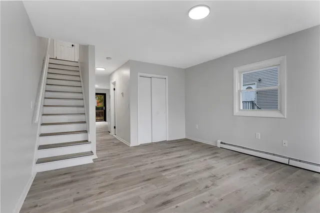 $2,400 | 105 Roosevelt Street, Providence, RI 02909