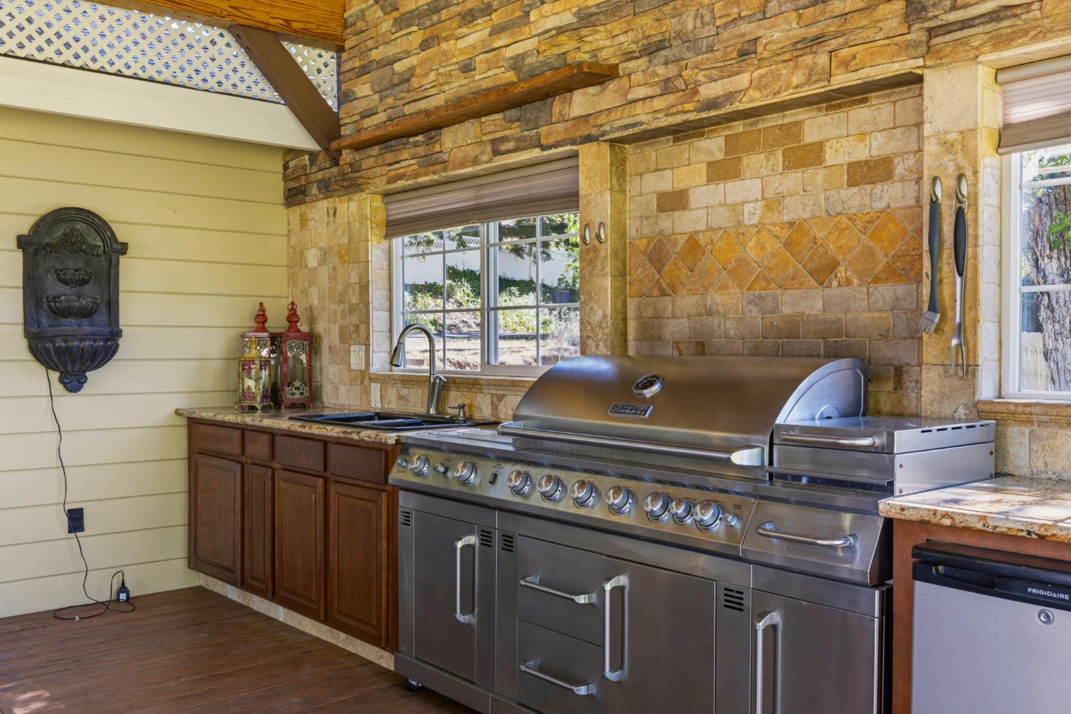 8723 Phoenix Avenue Fair Oaks, CA 95628 - Photo 35 of 63