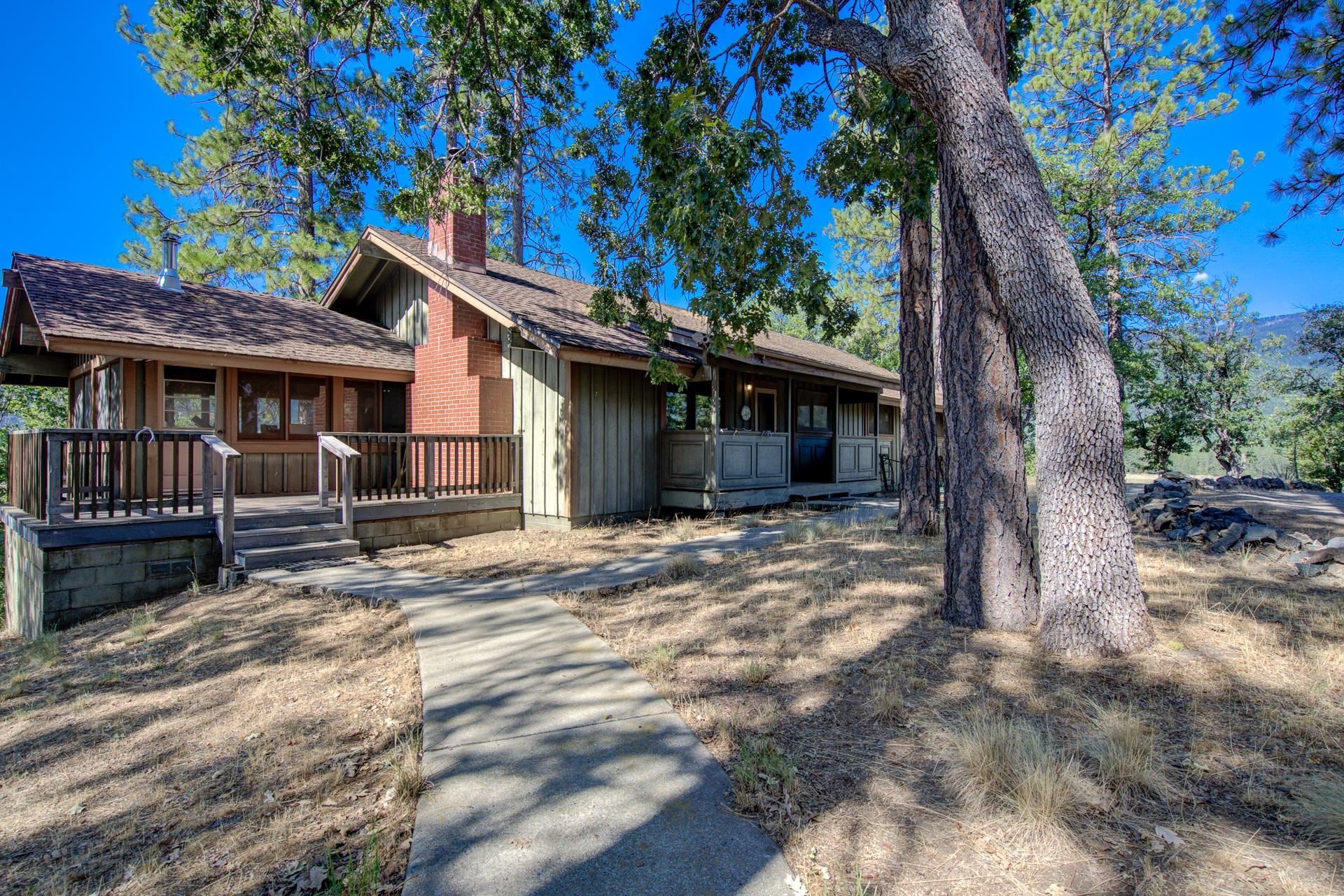 10935 Quartz Valley Road Fort Jones, CA 96032 - Photo 10 of 27 Gallery Image 10