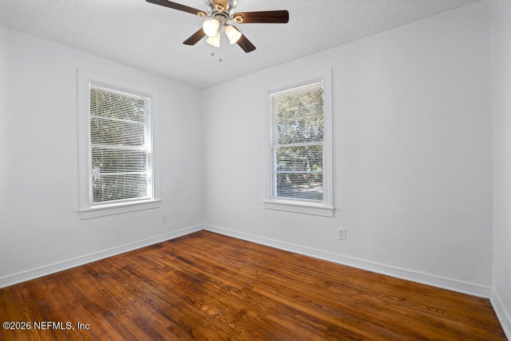 9735 Nimitz Court South Jacksonville, FL 32246 - Photo 14 of 33 Bedroom 1