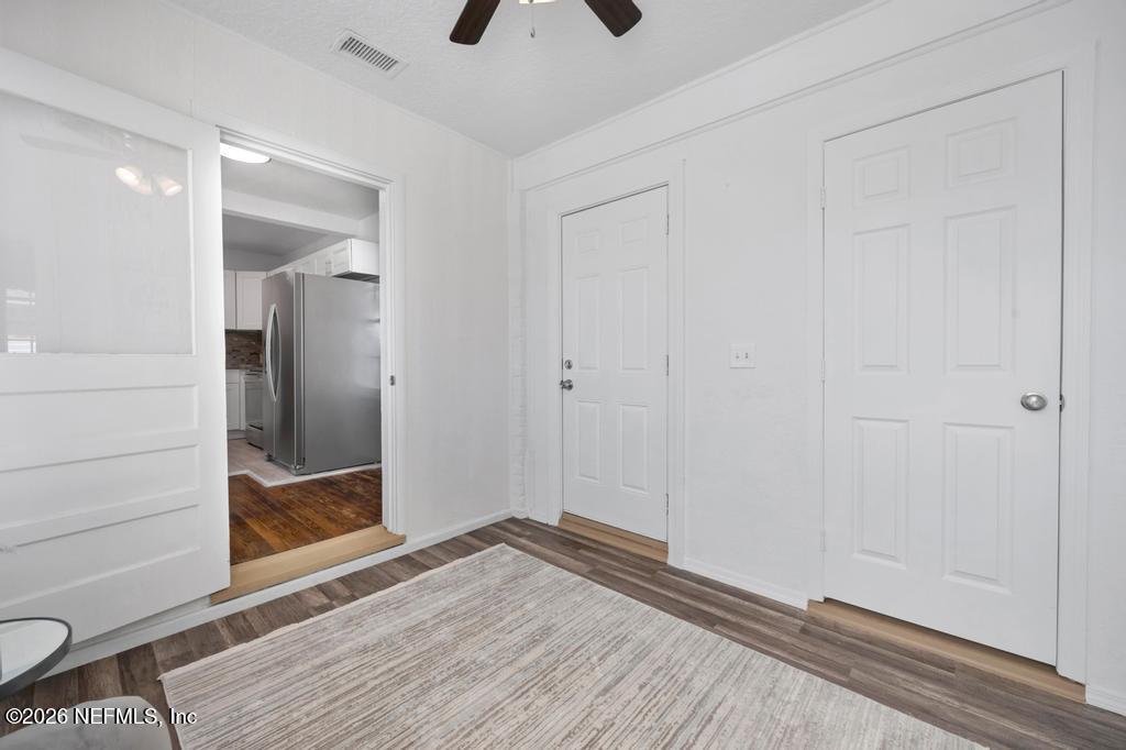 9735 Nimitz Court South Jacksonville, FL 32246 - Photo 25 of 33 Sitting Room