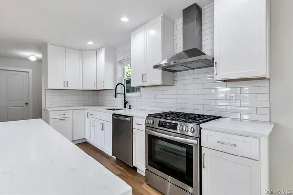 $929,999 | 0 St James Street, Centereach, NY 11720