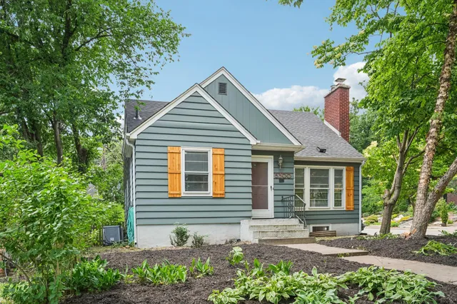 $429,900 | 5300 Newton Avenue South, Minneapolis, MN 55419