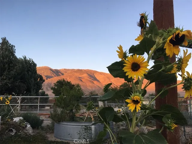 $370,000 | 95 Mountain View Drive, Bishop, CA 93514