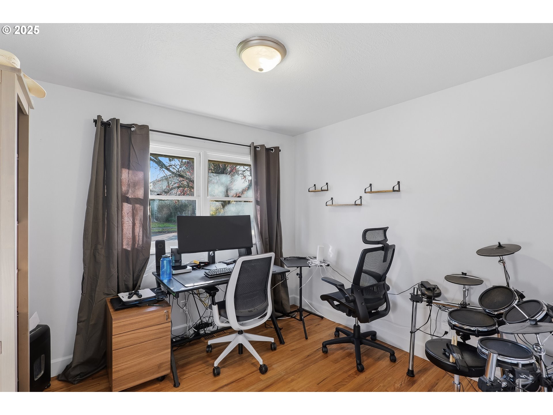 6633 Southeast Reedway Street Portland, OR 97206 - Photo 13 of 21 Gallery Image 13