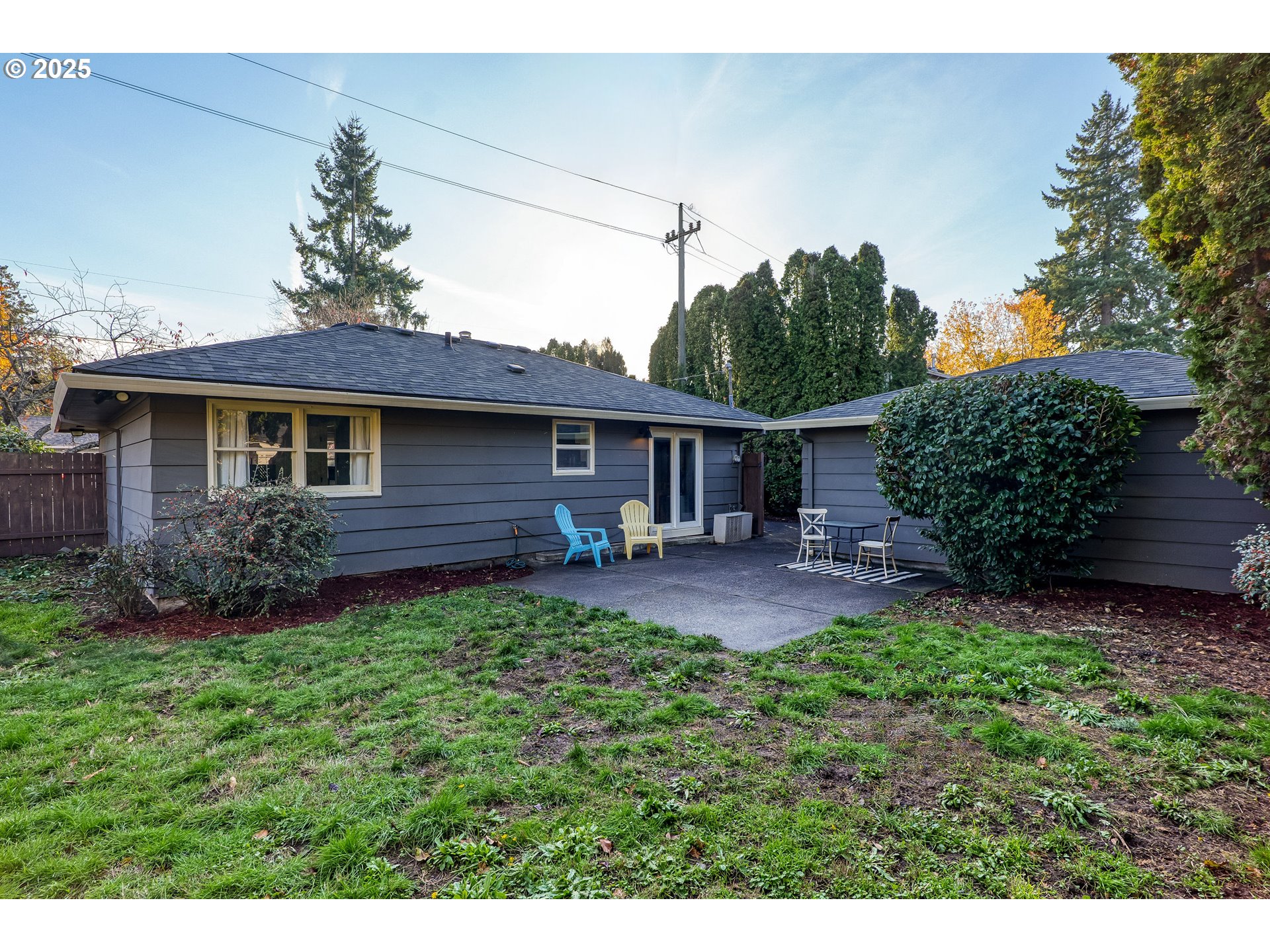 6633 Southeast Reedway Street Portland, OR 97206 - Photo 20 of 21 Gallery Image 20
