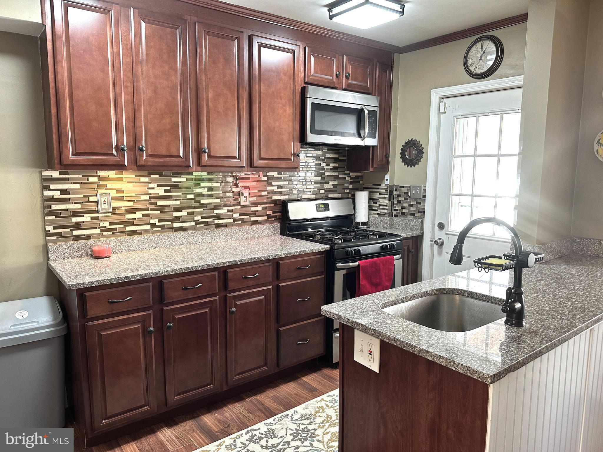 1608 Manor Road Dundalk, MD 21222 - Photo 5 of 22 great kitchen