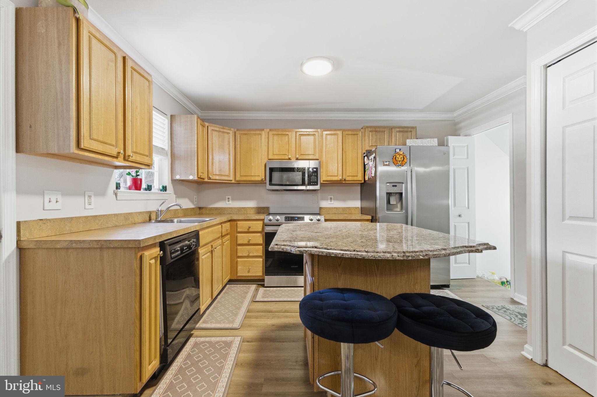 2057 High Street Croydon, PA 19021 - Photo 4 of 23 Gallery Image 4