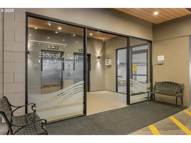 $449,000 | 475 South Promenade, Unit 518, Seaside, OR 97138