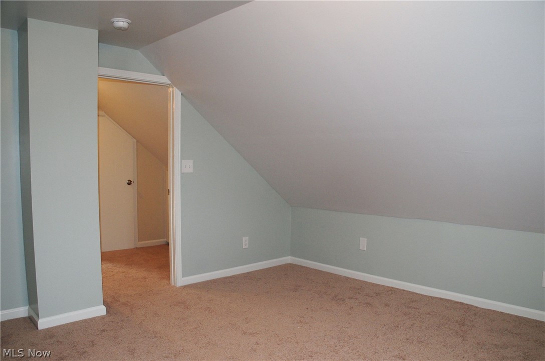 4069 Bluestone Road Cleveland Heights, OH 44121 - Photo 27 of 33
