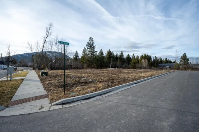 $160,000 | Lot 3 Dustarr Lane, Unit PONDERAY, Ponderay, ID 83852