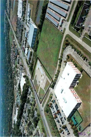 $1,700,000 | 10240 Burbank Drive, Baton Rouge, LA 70810