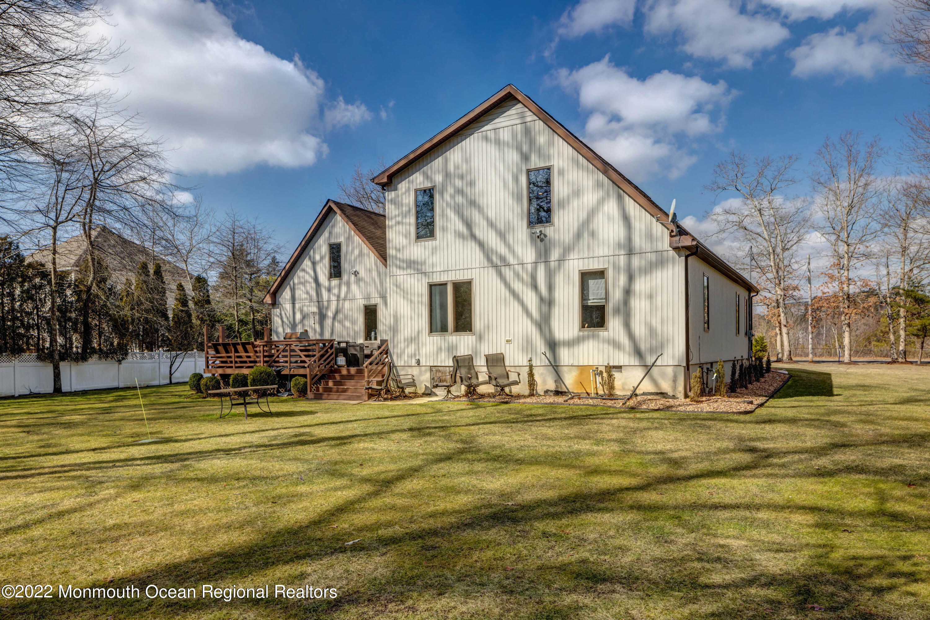 363 Freehold Road Jackson, NJ 08527 - Photo 27 of 27 30_House Back (3 of 3)