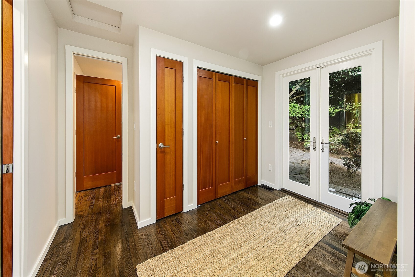 1832 Southwest Shoreview Lane Burien, WA 98146 - Photo 16 of 40