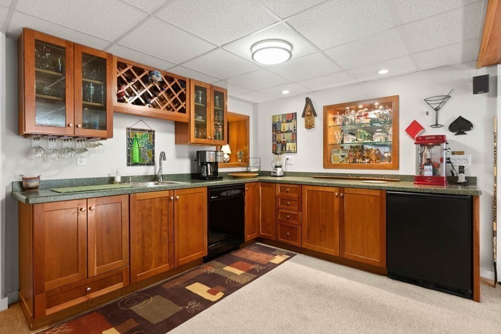 15 Woodholm Road Manchester, MA 01944 - Photo 27 of 42 Gallery Image 27