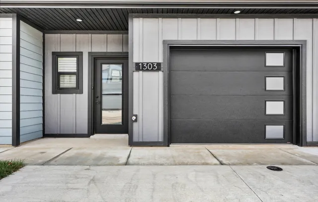 a house view with a outdoor space