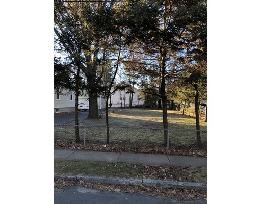 25 Dewey Street Springfield, MA 01109 - Photo 3 of 9