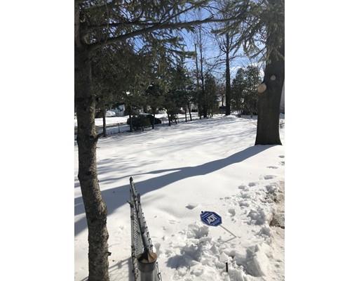 25 Dewey Street Springfield, MA 01109 - Photo 7 of 9