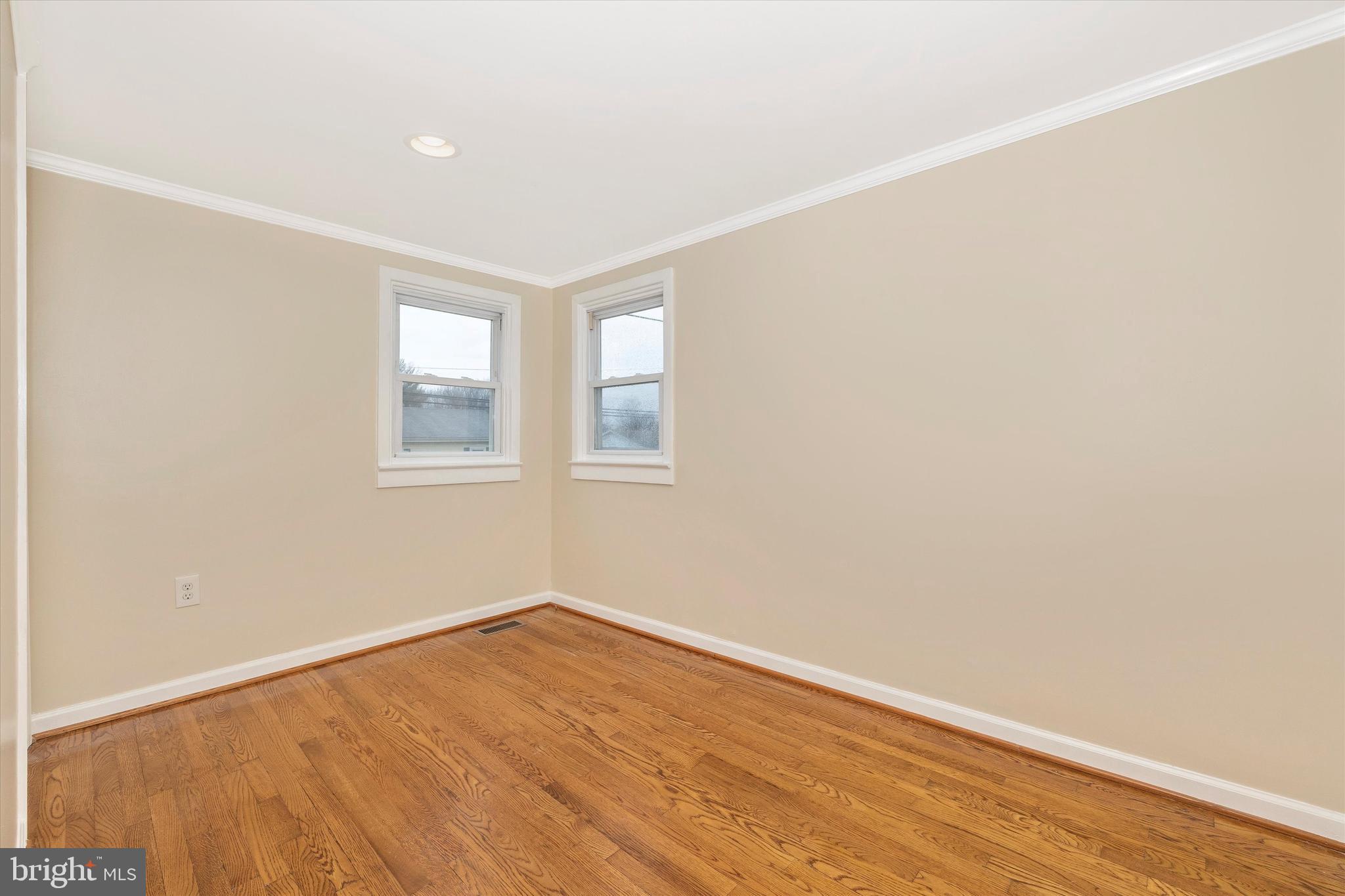 21366 Mt Lena Road Boonsboro, MD 21713 - Photo 18 of 25 Bedroom 2