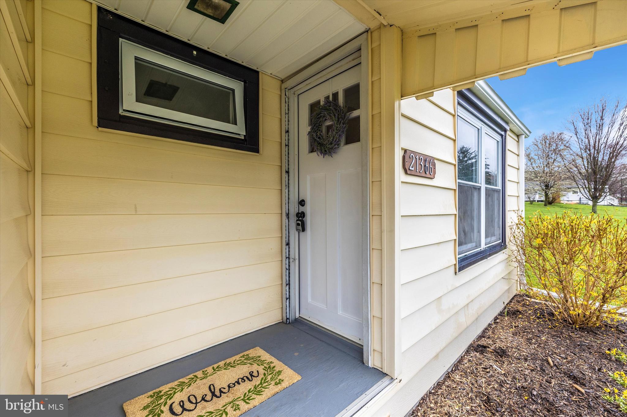 21366 Mt Lena Road Boonsboro, MD 21713 - Photo 2 of 25 New front door!
