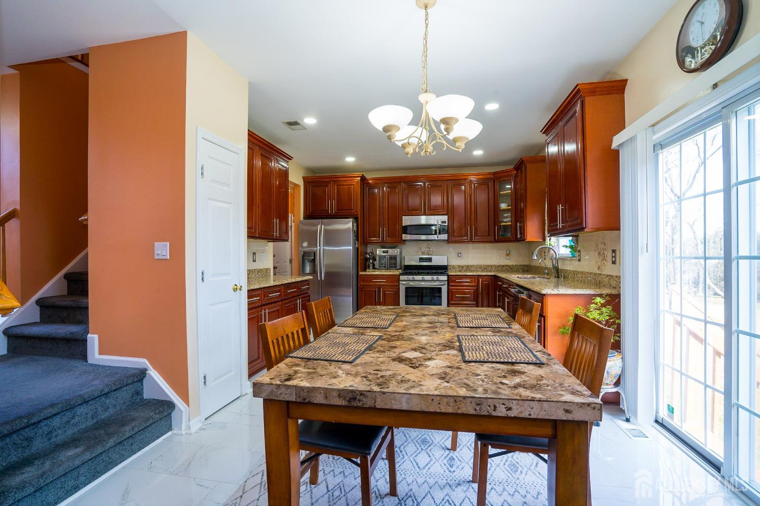 44 Lexington Road Monmouth Junction, NJ 08852 - Photo 12 of 49