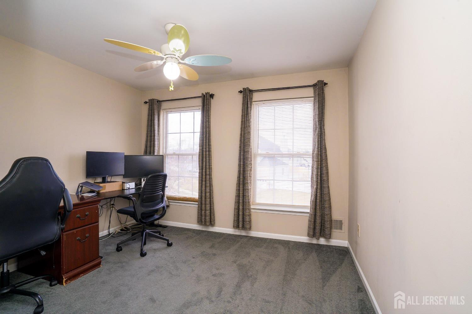 44 Lexington Road Monmouth Junction, NJ 08852 - Photo 25 of 49