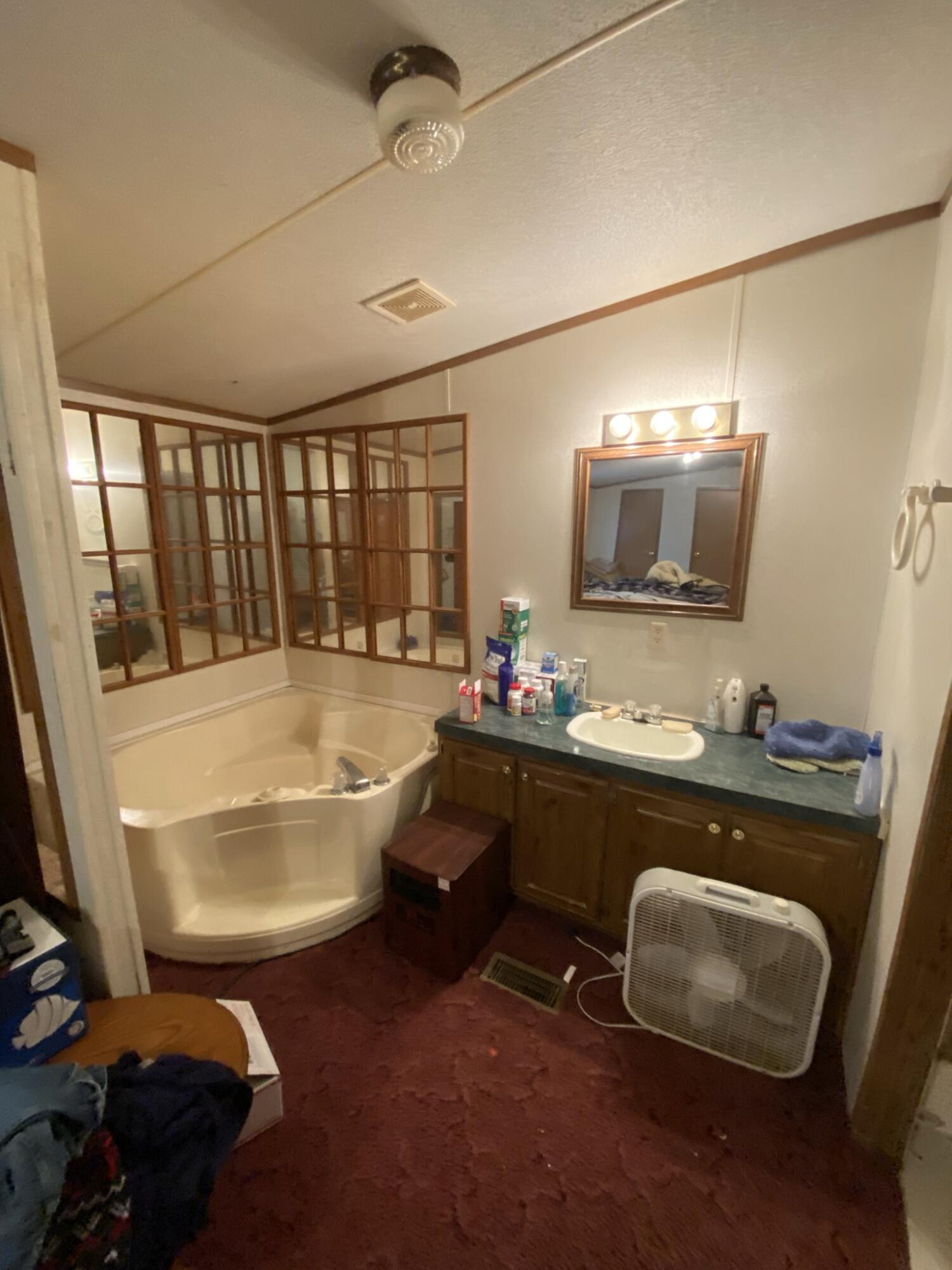 3025 Milburnton Road Limestone, TN 37681 - Photo 15 of 27 19FFAEF1-7508-492A-BA74-096523F541BE