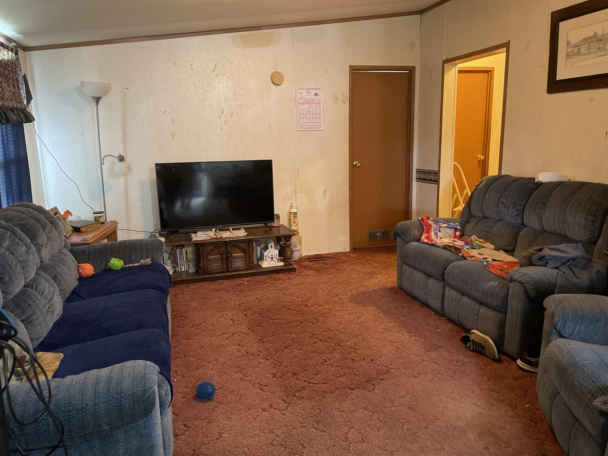 3025 Milburnton Road Limestone, TN 37681 - Photo 20 of 27 002C52F2-D80F-452D-A09D-A7636E73811A