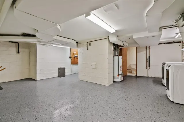 a view of a storage & utility room