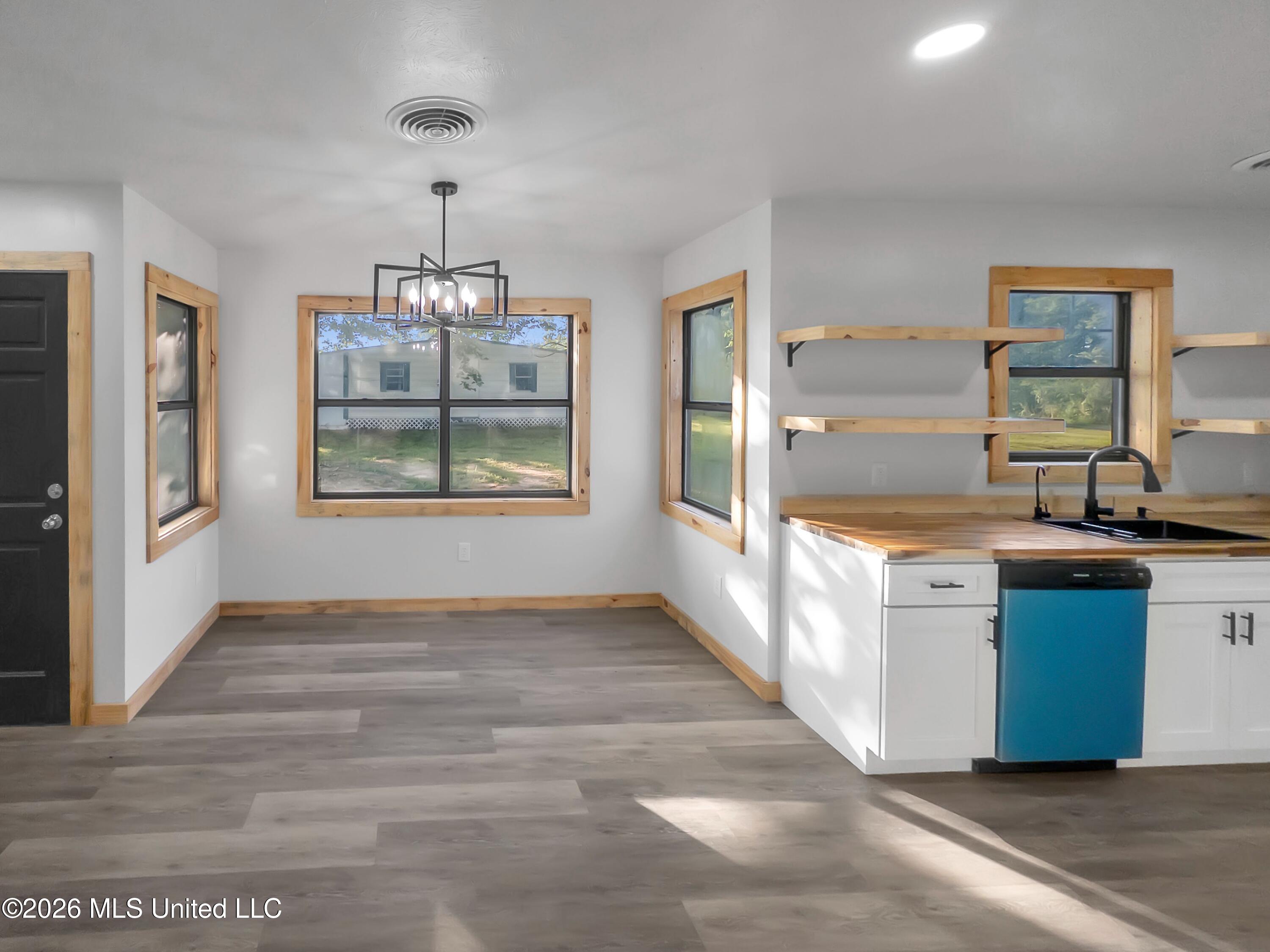 378 Lamkin Road Lawrence, MS 39336 - Photo 2 of 29 pj1629-job-gallery-b042e9aa6c48