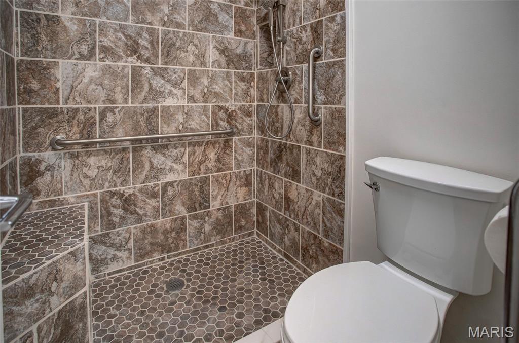 297 Maple Summit Road Jerseyville, IL 62052 - Photo 46 of 79