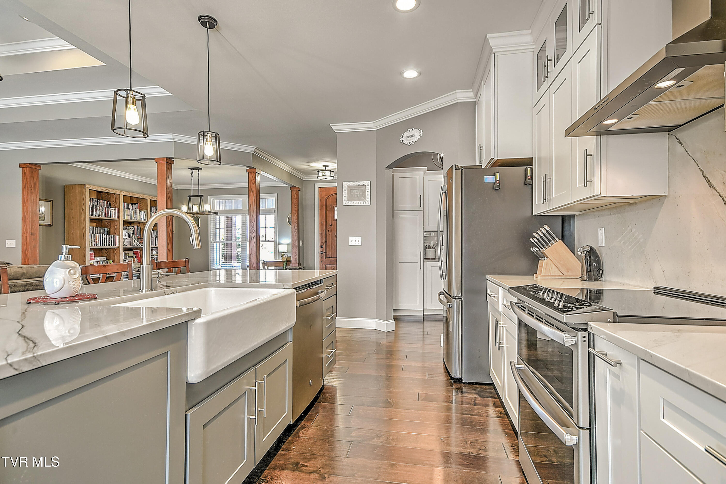 306 Saddle Ridge Court Greeneville, TN 37745 - Photo 8 of 40 Upgraded Appliance Package