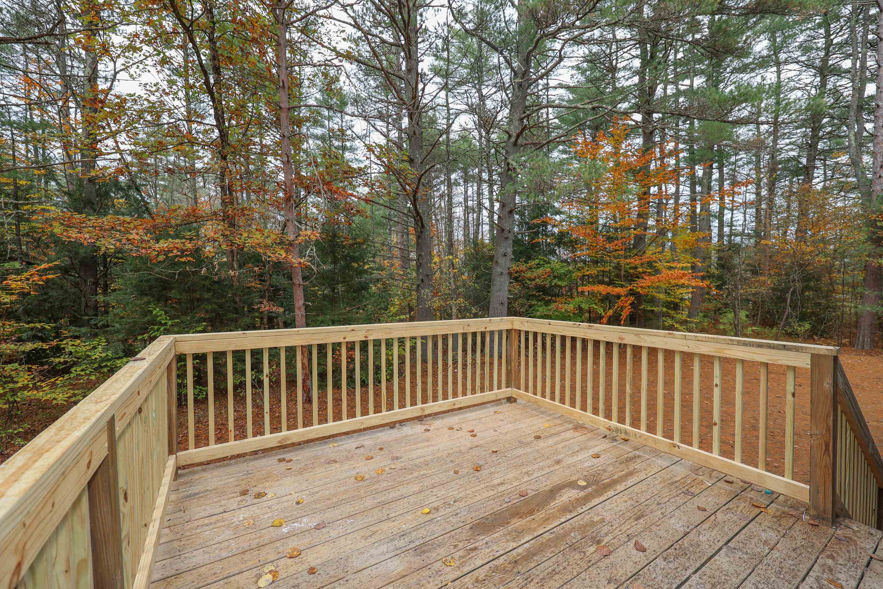 62 Deerfield Road Raymond, NH 03077 - Photo 26 of 32