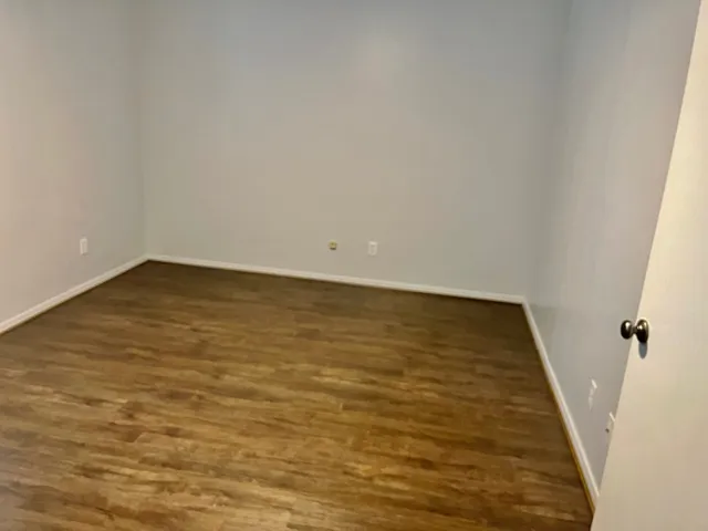 $975 | 103 East Trailmoor Drive, Unit 10, Fredericksburg, TX 78624